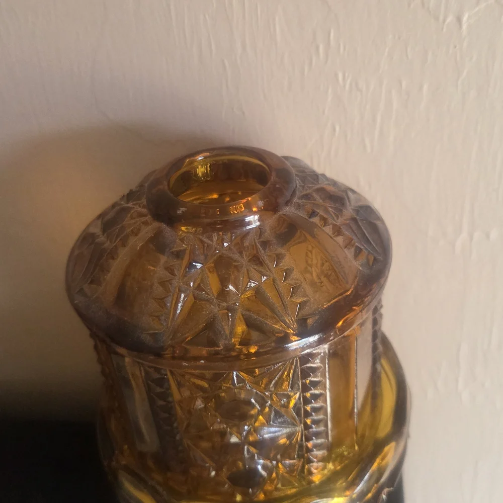 Vintage Indiana Glass Amber Stars & Bars Fairy Lamp